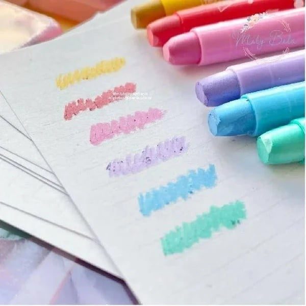 Giz de cera infantil retrátil