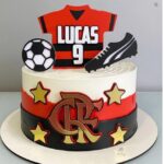 topo de bolo Flamengo em camadas