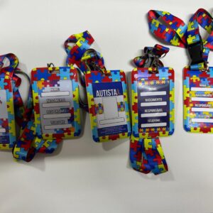 crachá de autismo personalizado com nome