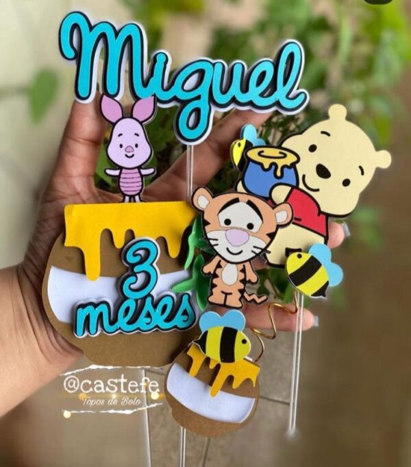 topo de bolo ursinho pooh personalizado