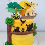 "Topo de bolo Rei Leão"