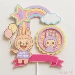 “topo de bolo Labubu decorativo”