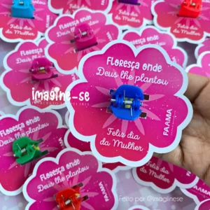 Arquivo Corte Dia da Mulher Card Presilha Personalizado