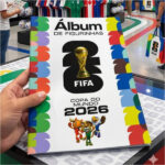 Álbum reduzido e figurinhas da Copa 2026 para imprimir em arquivo digital.