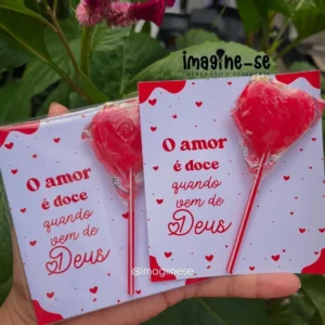 Arquivo corte Cartão O Amor é Doce Quando Vem de Deus personalizado para imprimir e montar lembrancinhas cristãs para Dia dos Namorados.