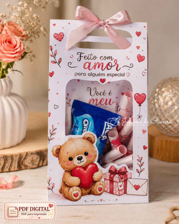 Kit Digital 100 Versículos de Amor + 40 Frases Românticas Kit Digital Arquivo Digital com 100 Versículos de Amor e 40 Frases Românticas para imprimir, personalizar e criar presentes especiais para o Dia dos Namorados.