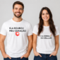 Arte para camiseta Dia dos Namorados com frase Ela Roubou Meu Coração, pronta para imprimir e personalizar.