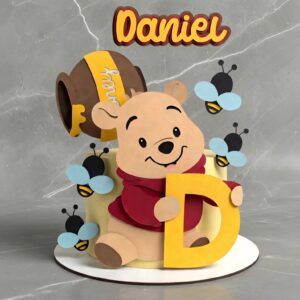 Topo de bolo Ursinho Pooh personalizado em arquivo digital para imprimir